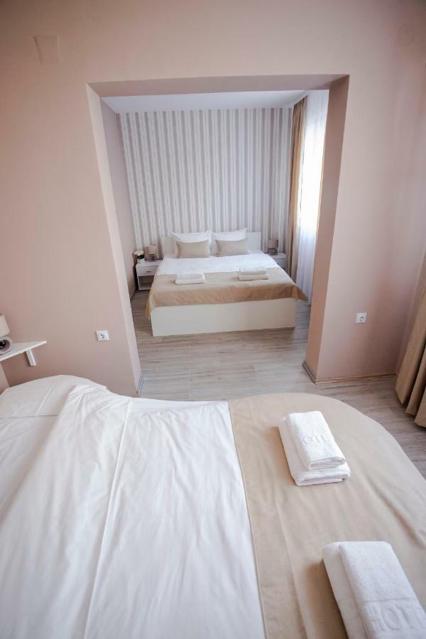 Venus Apartman Ni Kültér fotó