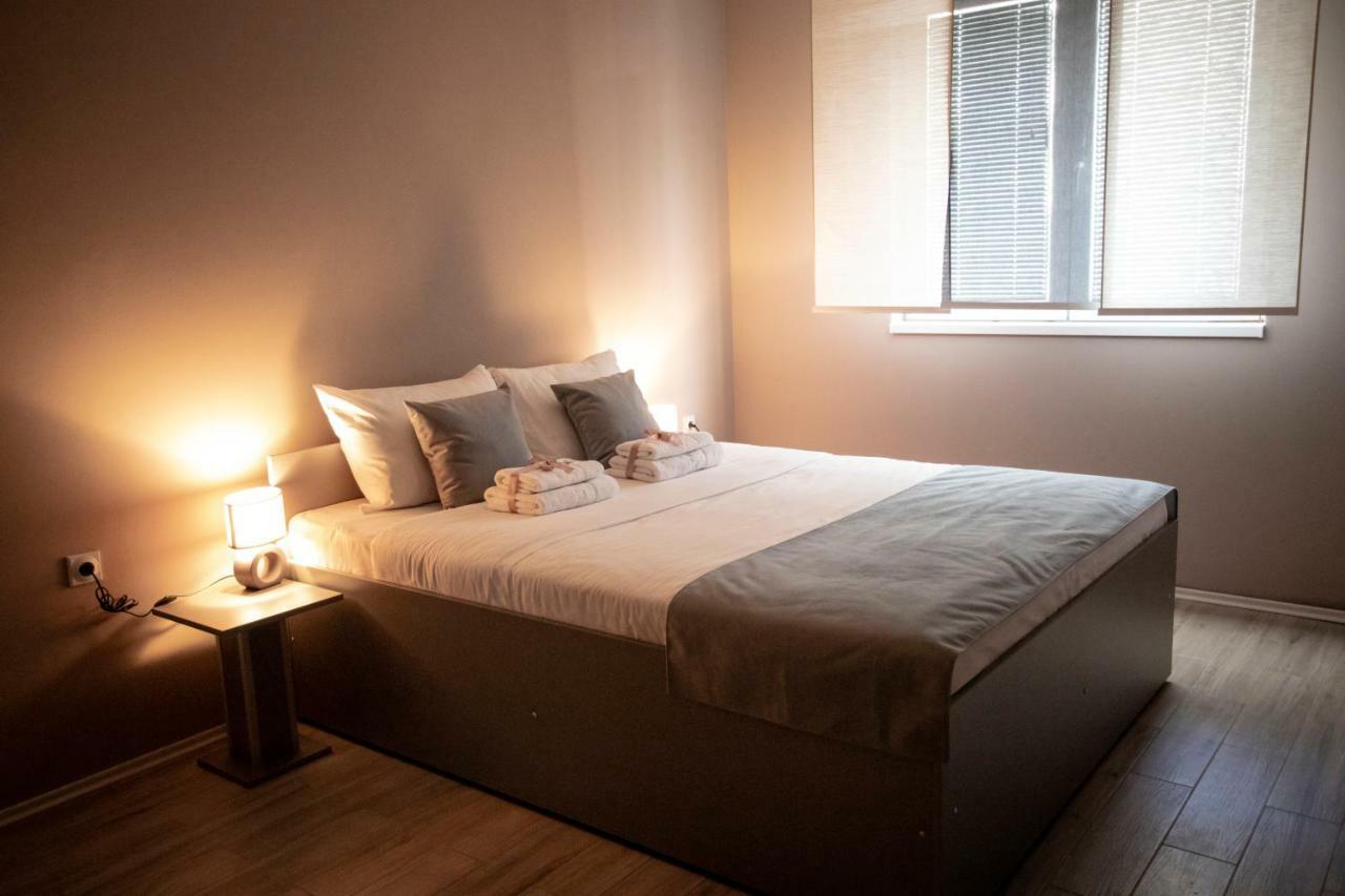 Venus Apartman Ni Kültér fotó